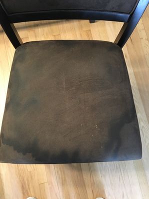 Before & After Chair Cleaned in Chicago, IL (1)